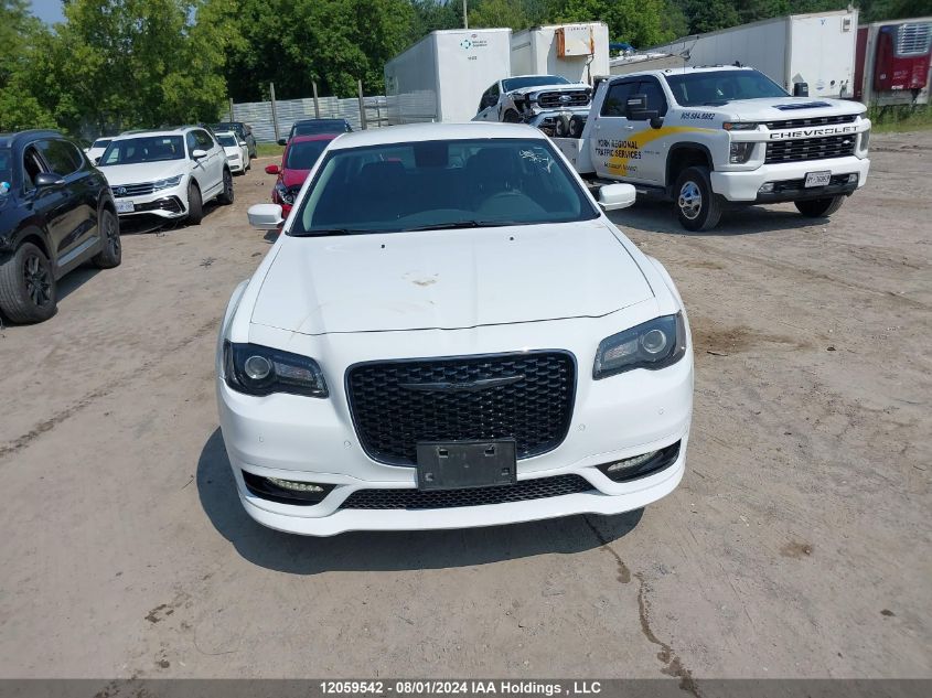 2022 Chrysler 300 Touring L VIN: 2C3CCASG1NH262895 Lot: 12059542