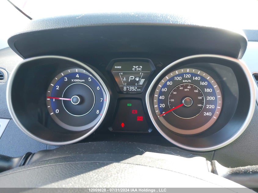 2014 Hyundai Elantra Limited VIN: KMHDH4AH1EU185175 Lot: 12059828