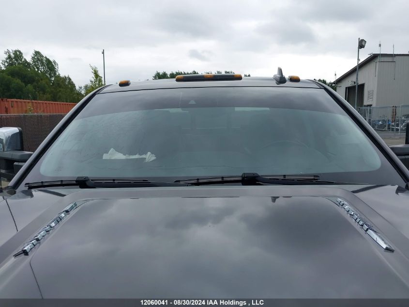 2015 GMC Sierra 2500Hd VIN: 1GT120E8XFF533833 Lot: 12060041