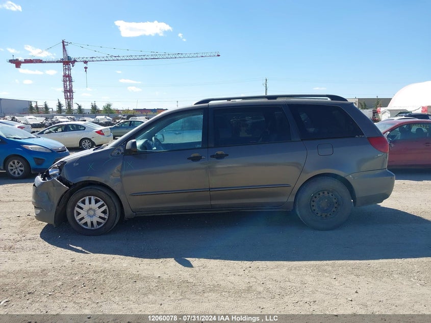 2005 Toyota Sienna Ce/Le VIN: 5TDZA23C25S268901 Lot: 12060078