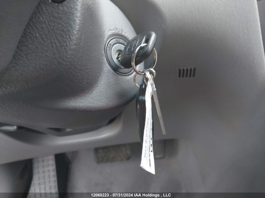 2005 Toyota Corolla VIN: 2T1BR32E35C866121 Lot: 12060223