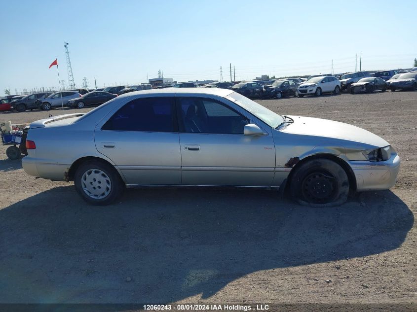 2000 Toyota Camry Ce/Le/Xle VIN: JT2BG22K3Y0384617 Lot: 12060243