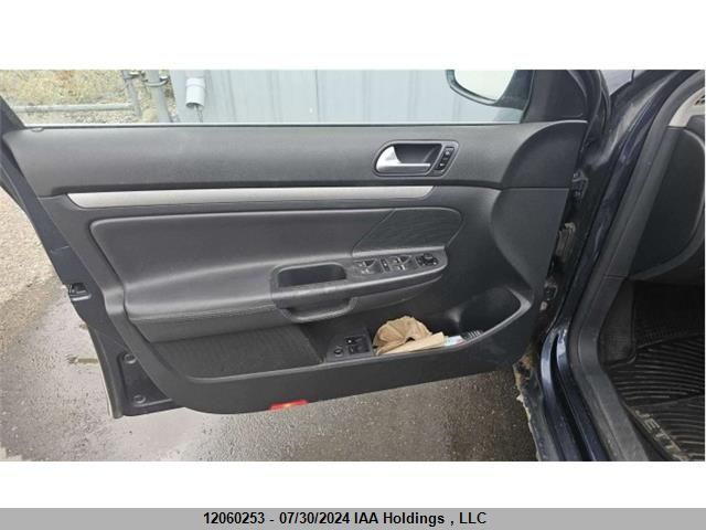 2006 Volkswagen Jetta Sedan VIN: 3VWMJ31K66M846975 Lot: 12060253