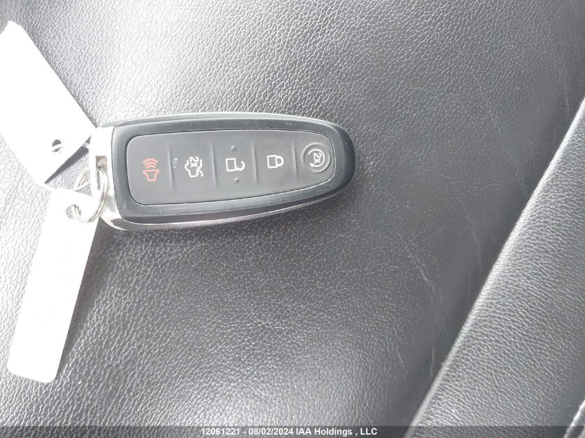 2019 Ford Escape Titanium VIN: 1FMCU9J91KUB69213 Lot: 12061221