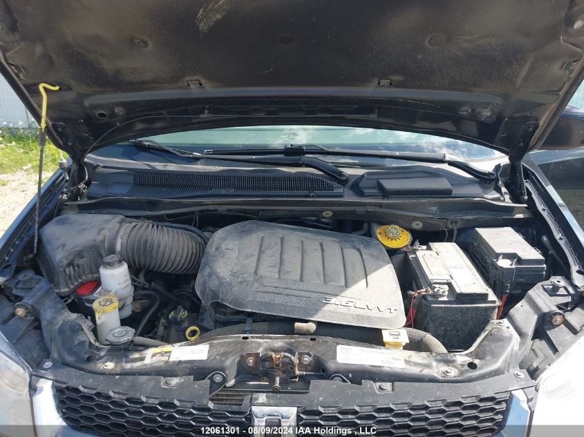 2017 Dodge Grand Caravan Crew VIN: 2C4RDGDG4HR761708 Lot: 12061301