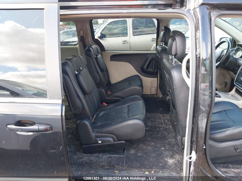 2017 Dodge Grand Caravan Crew VIN: 2C4RDGDG4HR761708 Lot: 12061301