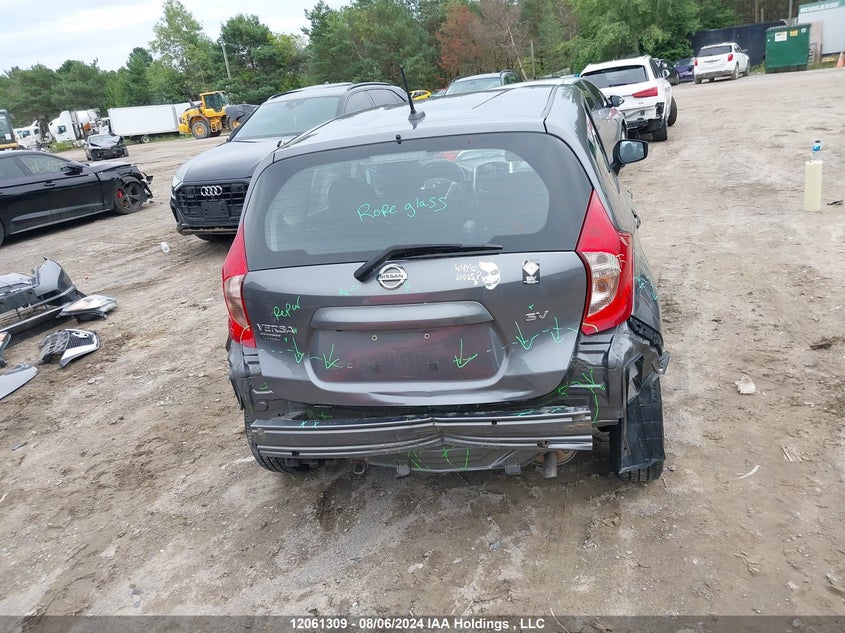 2018 Nissan Versa VIN: 3N1CE2CP1JL364941 Lot: 12061309