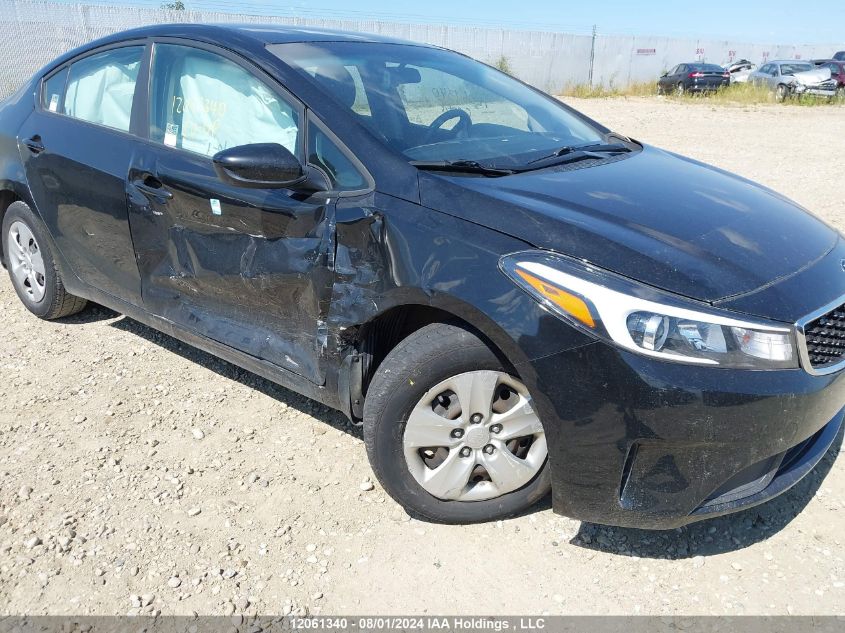 2017 Kia Forte VIN: 3KPFK4A7XHE096360 Lot: 12061340