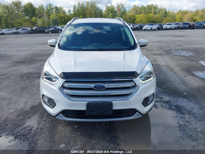 1FMCU9J99JUD08986 2018 Ford Escape