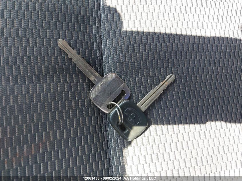 2004 Toyota Rav4 VIN: JTEHD20V940025401 Lot: 12061438