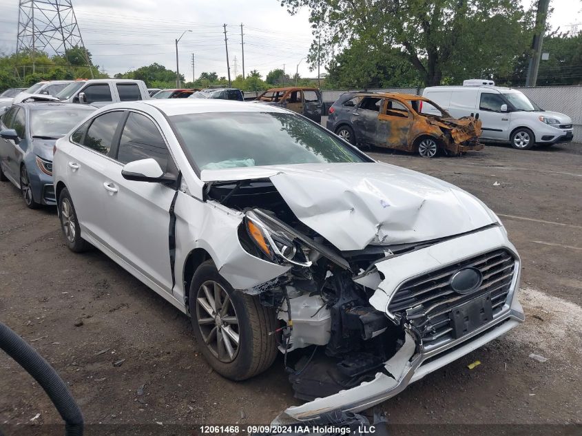 5NPE24AF8KH742291 2019 HYUNDAI SONATA - Image 1