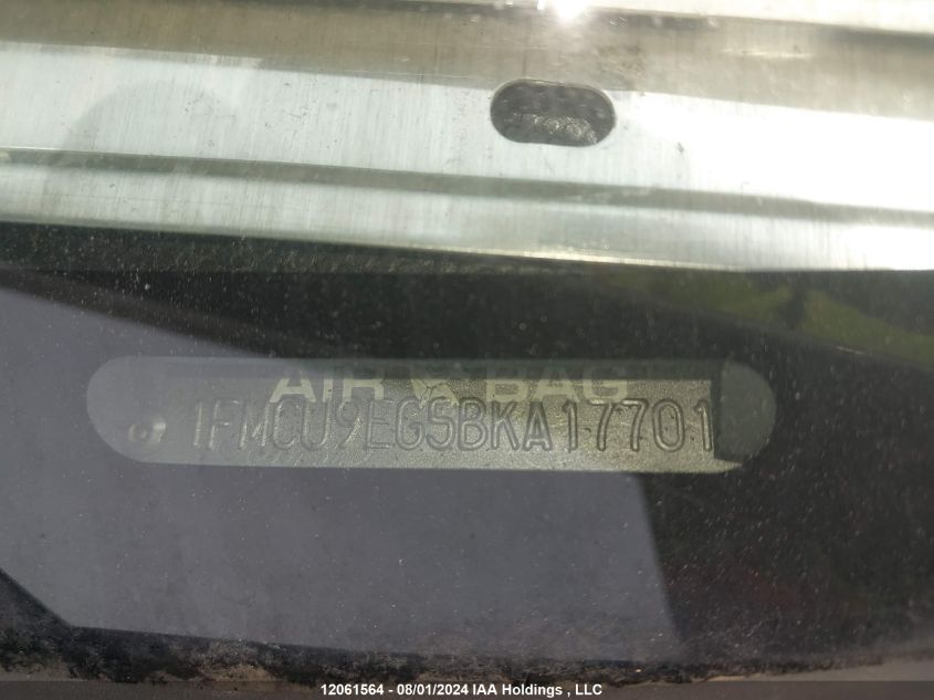 2011 Ford Escape Limited VIN: 1FMCU9EG5BKA17701 Lot: 12061564