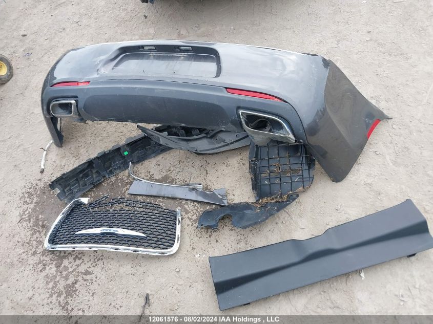 2015 Chrysler 300 Limited VIN: 2C3CCAAG5FH863973 Lot: 12061576