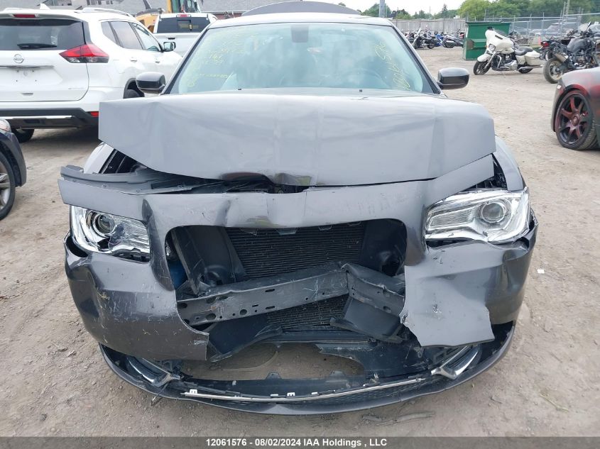 2015 Chrysler 300 Limited VIN: 2C3CCAAG5FH863973 Lot: 12061576