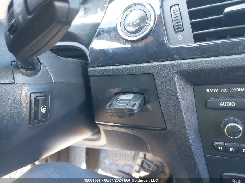 2009 BMW 3 Series VIN: WBAWC33539PU84726 Lot: 12061597