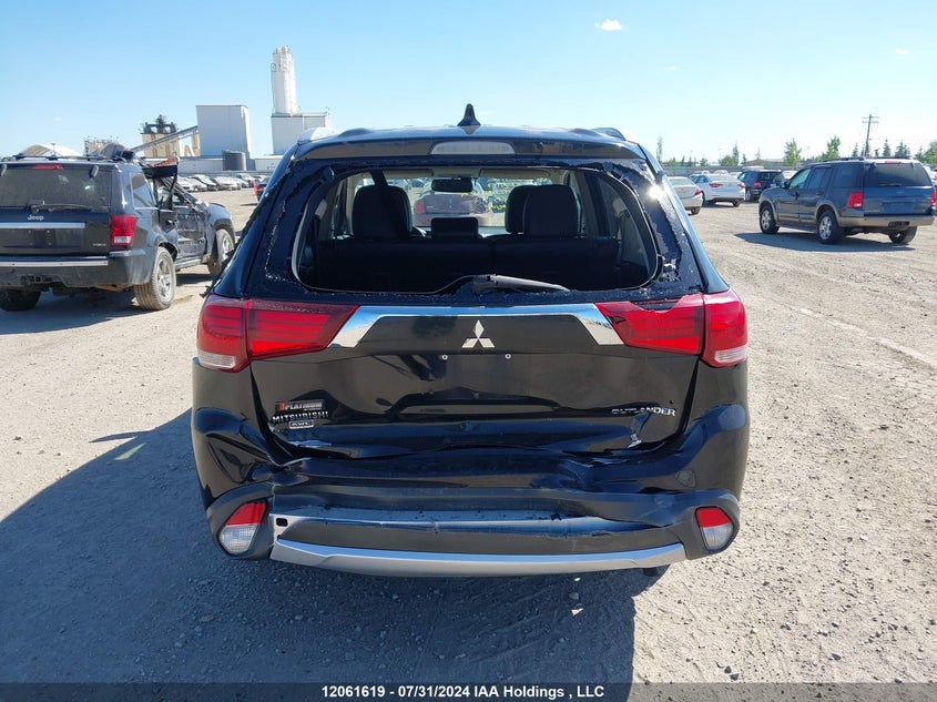 2018 Mitsubishi Outlander VIN: JA4AZ2A35JJ600565 Lot: 12061619