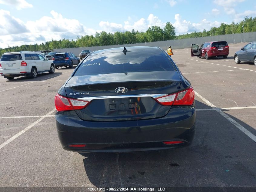 5NPEB4AC2DH772542 2013 Hyundai Sonata Gls