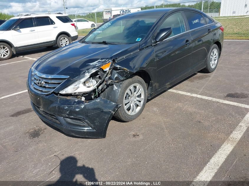 5NPEB4AC2DH772542 2013 Hyundai Sonata Gls