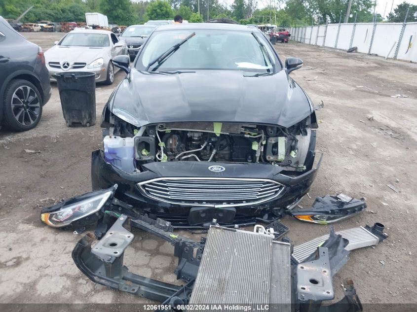 3FA6P0D93JR222313 2018 Ford Fusion Titanium/Platinum