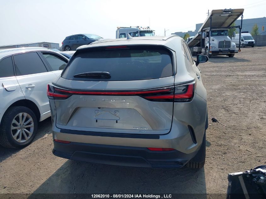 2T2GGCEZ7RC058396 2024 Lexus Nx 350 Premium