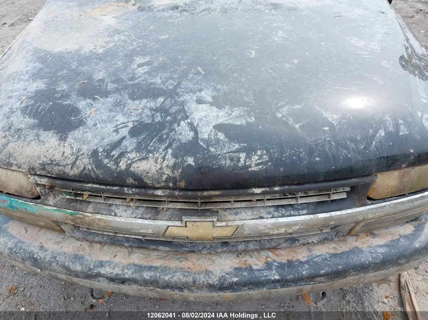 2001 Chevrolet Silverado 1500 VIN: 2GCEK19T011184574 Lot: 12062041