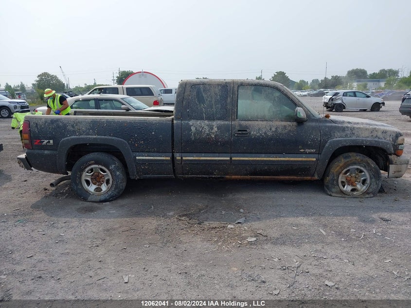 2001 Chevrolet Silverado 1500 VIN: 2GCEK19T011184574 Lot: 12062041