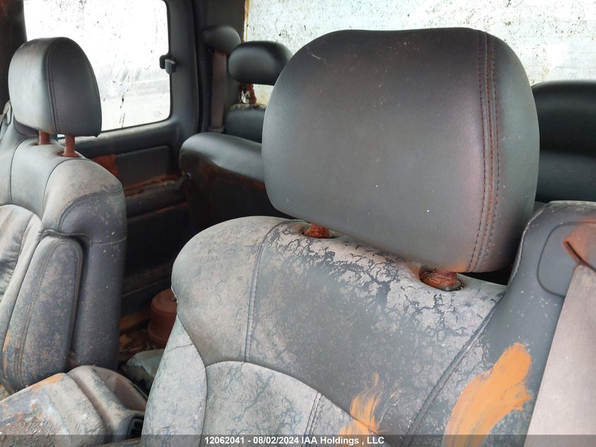 2001 Chevrolet Silverado 1500 VIN: 2GCEK19T011184574 Lot: 12062041