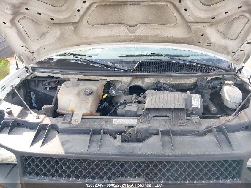 2004 Chevrolet Express VIN: 1GCGG25V641147806 Lot: 12062045