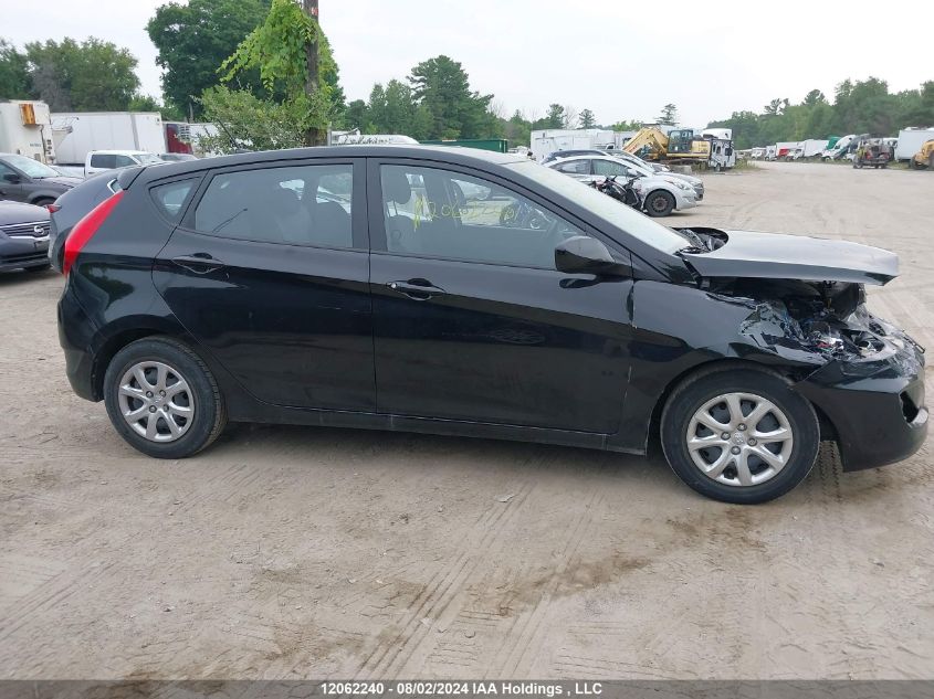 2013 Hyundai Accent Gls/Gs VIN: KMHCT5AE1DU133632 Lot: 12062240