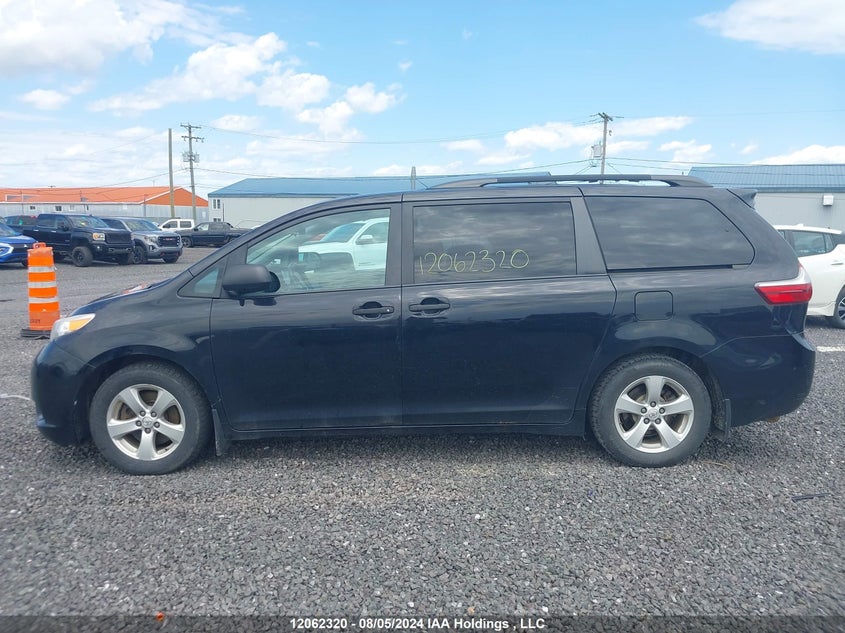 2015 Toyota Sienna VIN: 5TDZK3DC4FS639866 Lot: 12062320
