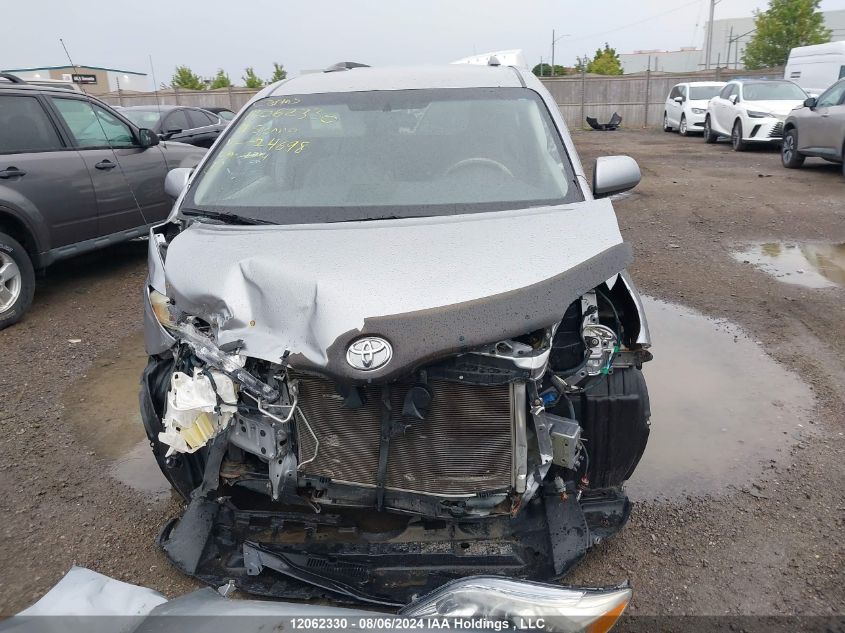 5TDZK3DCXBS024698 2011 Toyota Sienna