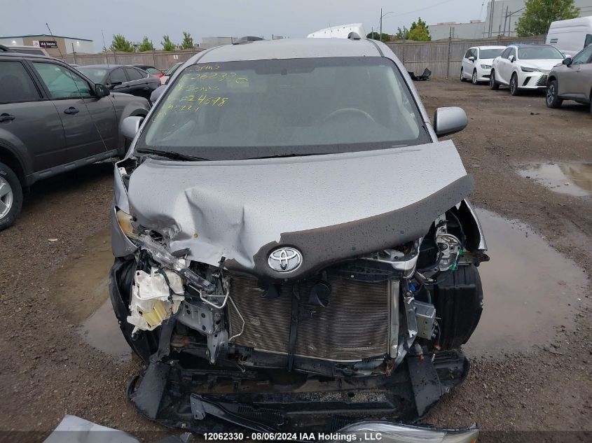 5TDZK3DCXBS024698 2011 Toyota Sienna