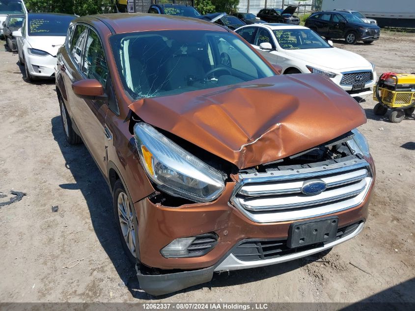 2017 Ford Escape Se VIN: 1FMCU0GD7HUB10327 Lot: 12062337