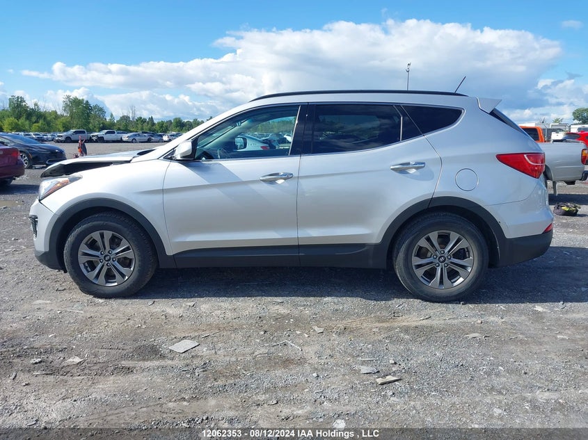 2016 Hyundai Santa Fe Sport 2.4 Premium VIN: 5XYZUDLB0GG343461 Lot: 12062353
