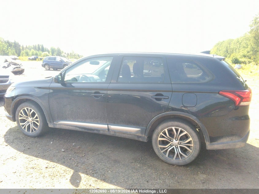 2018 Mitsubishi Outlander VIN: JA4AZ2A30JJ600179 Lot: 12062690