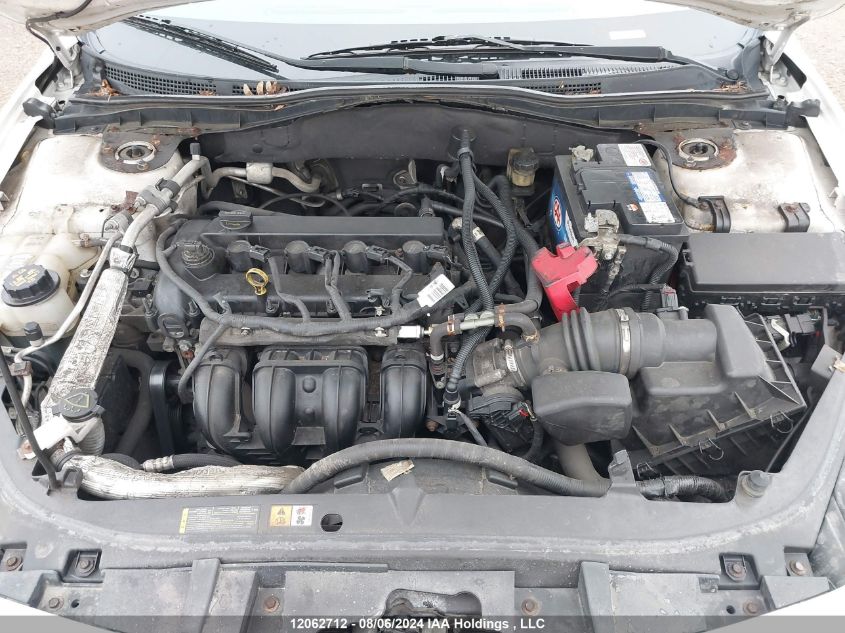 2011 Ford Fusion S VIN: 3FAHP0GA8BR130744 Lot: 12062712