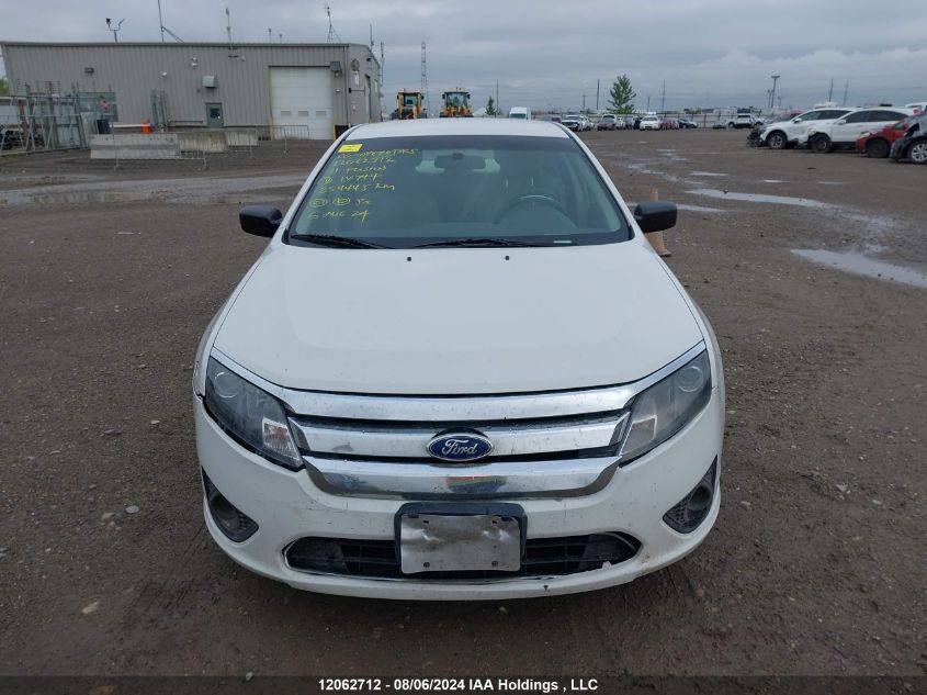 2011 Ford Fusion S VIN: 3FAHP0GA8BR130744 Lot: 12062712