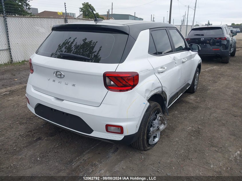 2023 Hyundai Venue Essential With Two-Tone Body Colour VIN: KMHRB8A39PU218459 Lot: 12062792