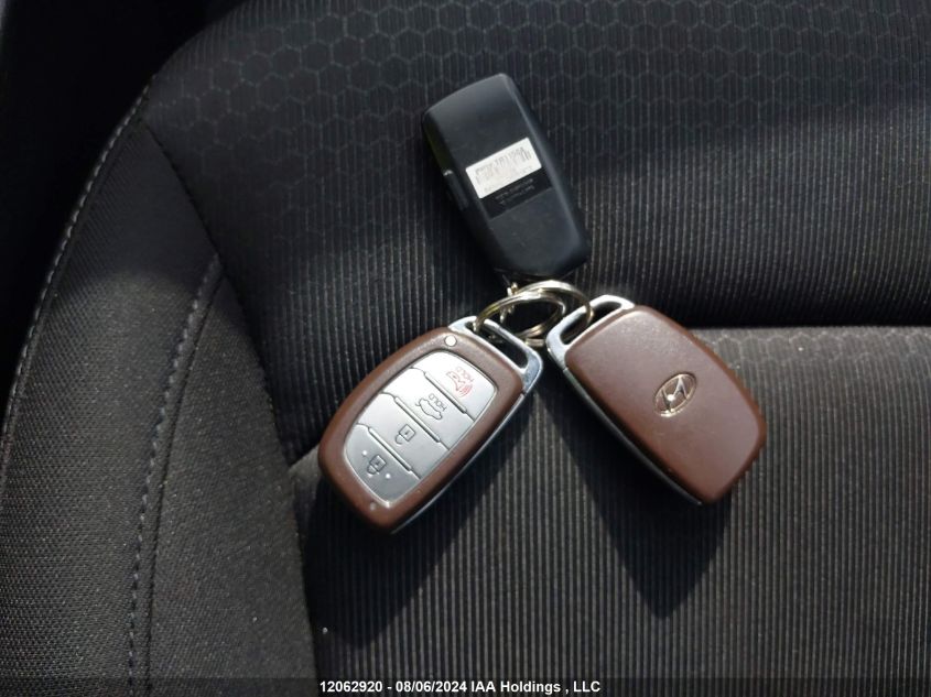 2017 Hyundai Elantra Gls VIN: KMHD84LF4HU210103 Lot: 12062920