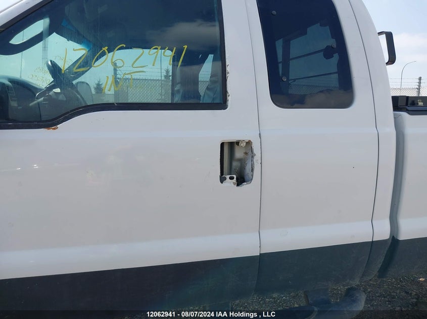 2004 Ford Super Duty F-250 VIN: 1FTNX21L14EA90189 Lot: 12062941