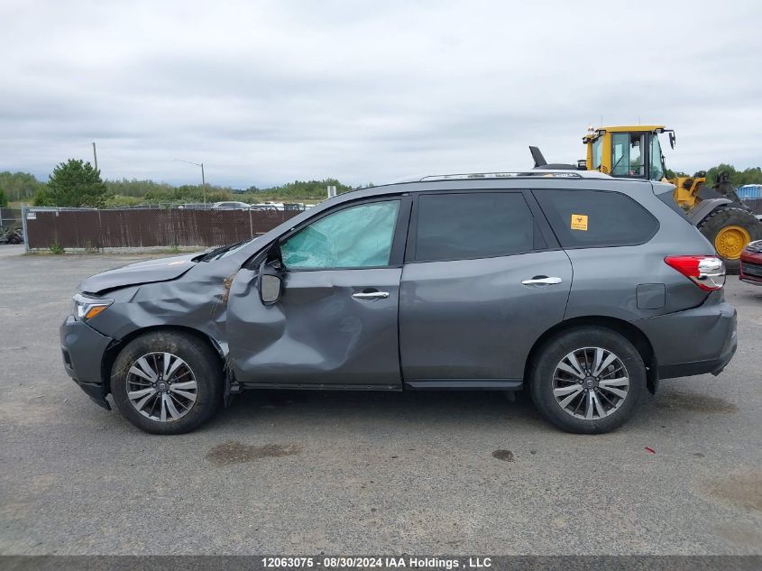 5N1DR2MM2JC672153 2018 Nissan Pathfinder