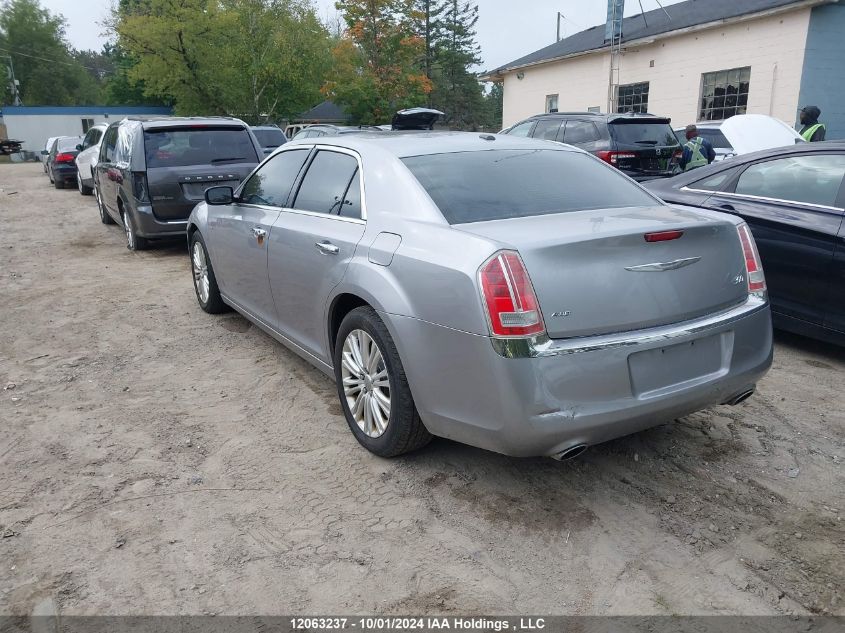 2014 Chrysler 300C VIN: 2C3CCAKT3EH365748 Lot: 12063237