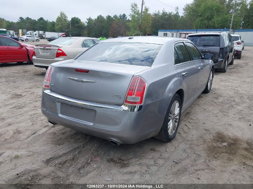 2014 Chrysler 300C VIN: 2C3CCAKT3EH365748 Lot: 12063237