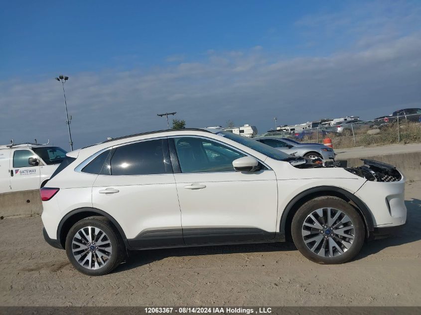 2022 Ford Escape Titanium VIN: 1FMCU9DZXNUA40354 Lot: 12063367