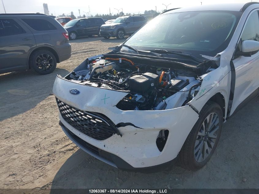 2022 Ford Escape Titanium VIN: 1FMCU9DZXNUA40354 Lot: 12063367