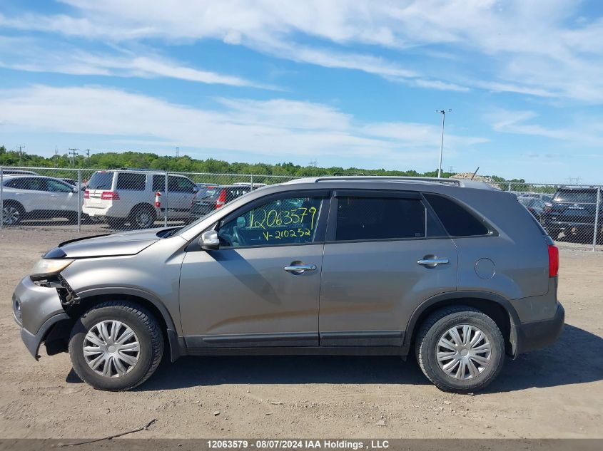 2012 Kia Sorento VIN: 5XYKT3A68CG210252 Lot: 12063579