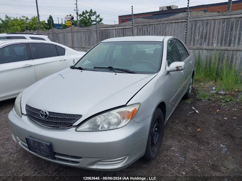 4T1BE32K94U887652 2004 Toyota Camry Le/Xle/Se