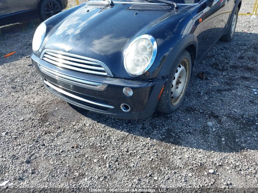 2008 Mini Cooper VIN: WMWRF33508TF67849 Lot: 12063670