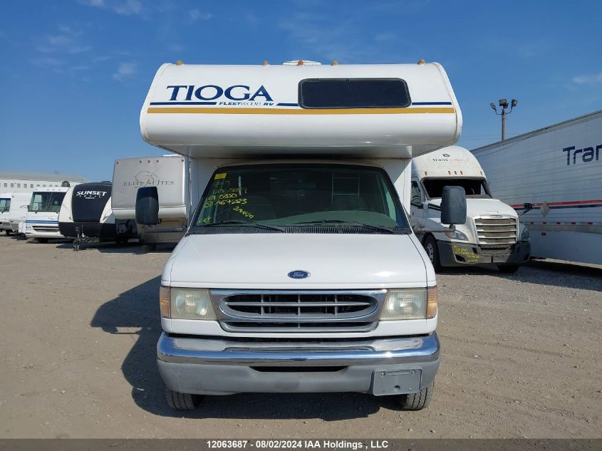 2001 Ford Econoline E350 Super Duty Ctway Van VIN: 1FDWE35LX1HA67283 Lot: 12063687