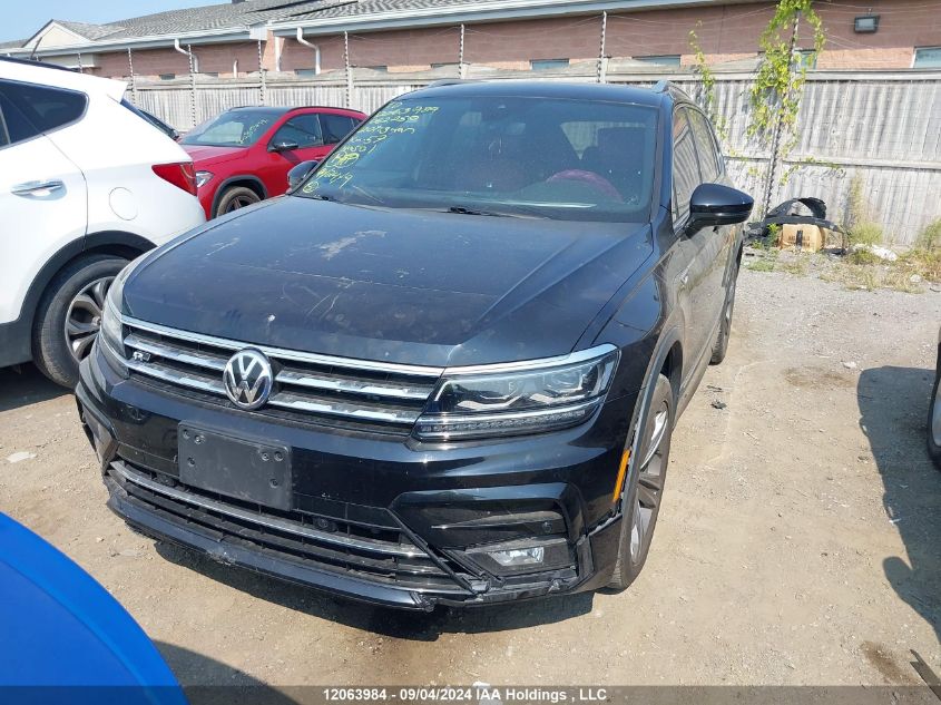 3VV4B7AX8LM062250 2020 Volkswagen Tiguan